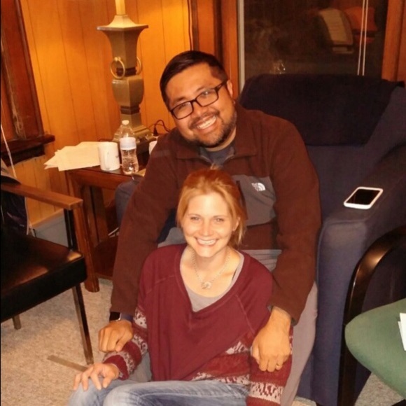 Meet the Posher, Amanda - Picture 2 of 6